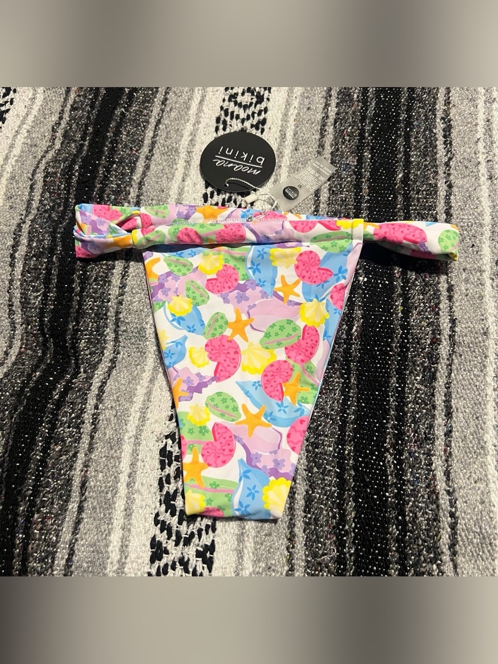 Moana bikini bottoms sz medium